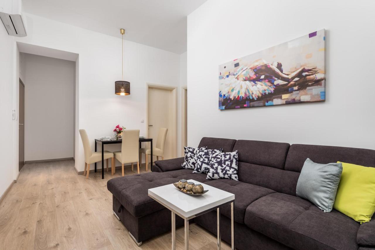 Quiet Center Apartament